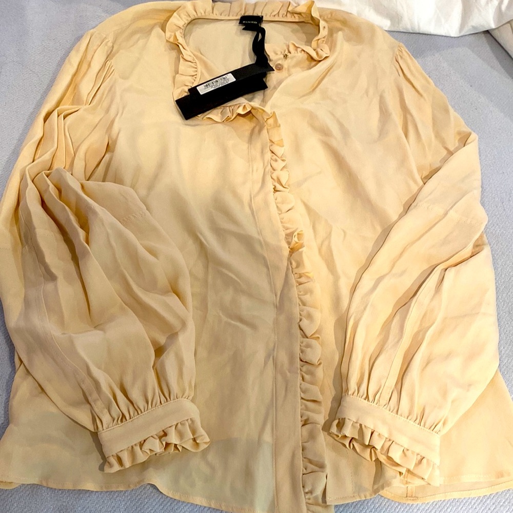 Ladies blouse